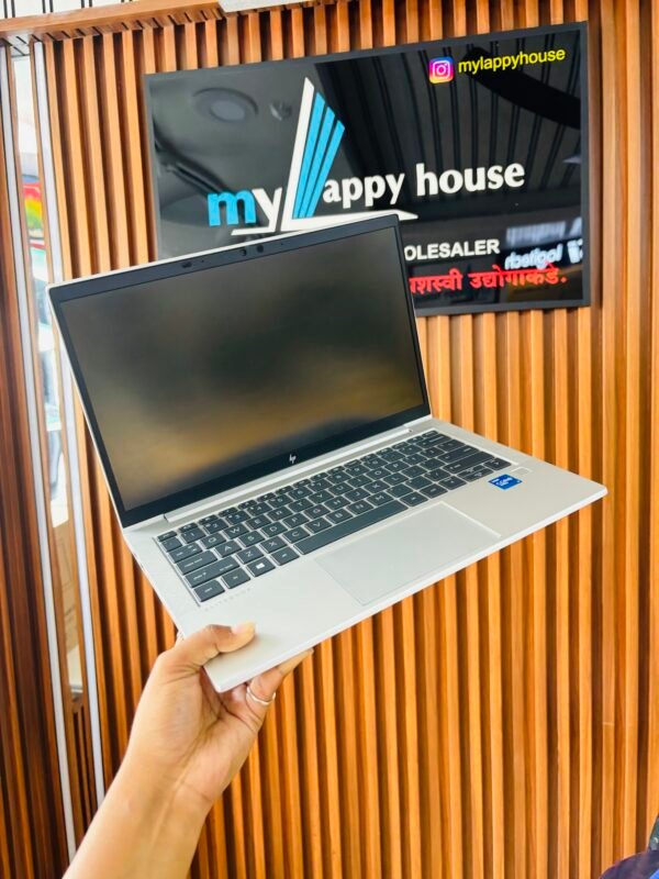 HP ELITEBOOK 830 G8 I7 11TH GEN BUSINESS SERIES LAPTOP - Image 3