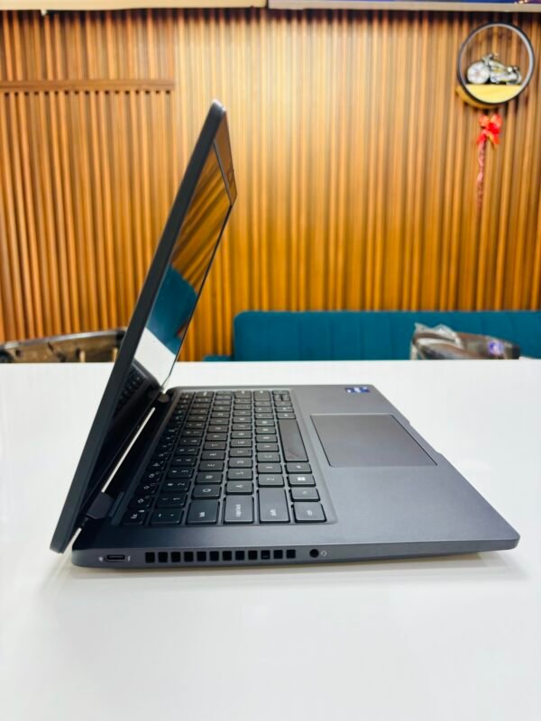 RENEWAD DELL LATITUDE 7430 I5 12TH GEN ( 1250P) 16GB RAM 256 GB SSD Business series lap - Image 2